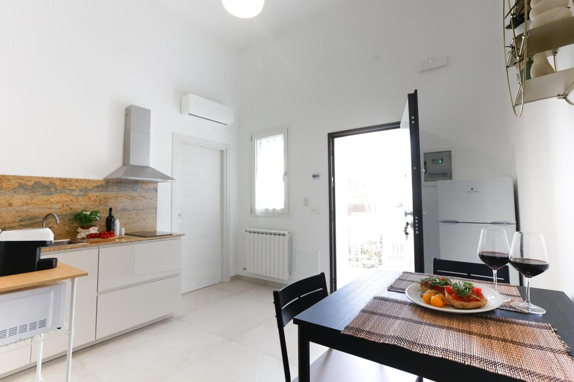 Ferienwohnung Elegante Bilocale Con Giardino Lecce Exterior foto